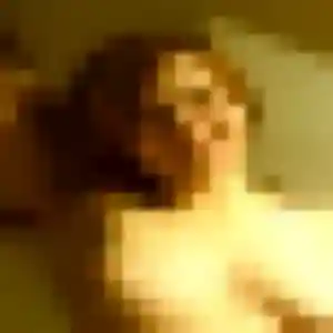 Anne-Laure, 20 ans, connectée à Bailly pour une rencontre coquine