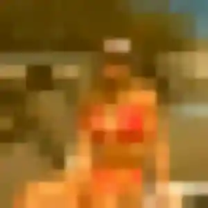 Rejoins Debora, 26 ans à Ballainvilliers en privé