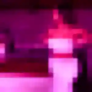 Rejoins Amira, 30 ans à Beauce la Romaine en t'inscrivant