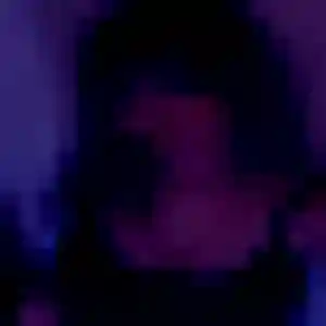 Rejoins Laurence, 27 ans à Belin-Béliet en t'inscrivant