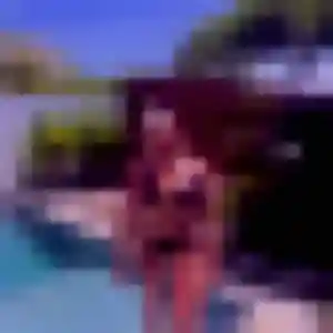 Elsa (20 ans) à Bonnières-sur-Seine cherche un rencontre sexy ce soir