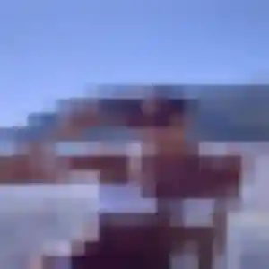 Brune, 24 ans, connectée à Bouchemaine pour une rencontre coquine