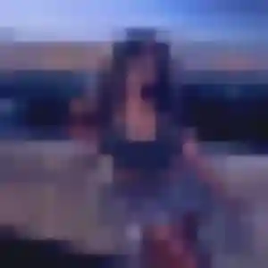 Photo exclusive de Ingrid, 29 ans à Bougival - plan discret
