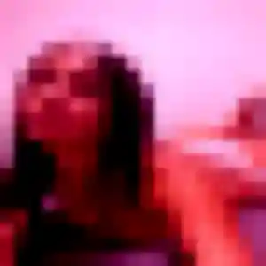 Debora de Château-Landon, 34 ans - rencontre sexy en toute liberté