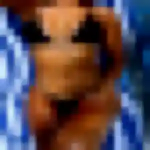 Amandine, 39 ans, en ligne à Châteaubernard pour une rencontre coquine