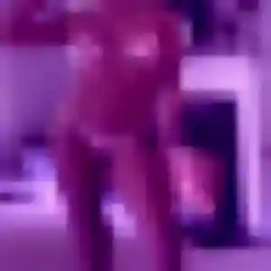 Charmante Elsa, 28 ans à Châtellerault - voir sa photo