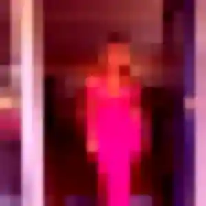 Vinciane, 22 ans, connectée à Clichy-sous-Bois pour un rencontre sexy