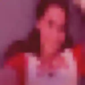 Belle Romina, 22 ans à Colombes - la contacter