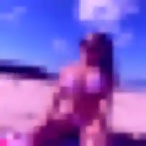 Josephine (23 ans) à Coulaines cherche une rencontre aujourd'hui