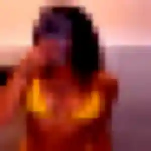 Karima, femme de 19 ans cherche rencontre sexy à Épernon