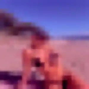 Kim (44 ans) à Hennebont propose un rencontre sexy aujourd'hui