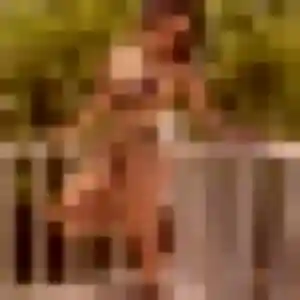 Ameline, 20 ans, dispo pour rencontre sexy à Hourtin