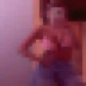 Elsa, femme de 43 ans propose rencontre sexy à La Haie-Fouassière