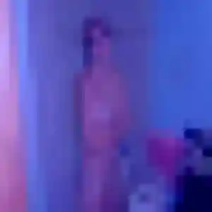 Marine, 40 ans, en ligne à La Teste-de-Buch pour une rencontre coquine