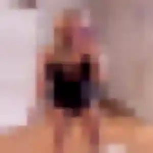 Photo exclusive de Sabrina, 33 ans à Landévant - rencontre sans lendemain