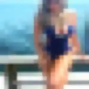 Charmante Tania, 19 ans à Laval - voir sa photo