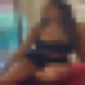rencontre sexy à Le Châtelet-en-Brie : profil de Veronique, 20 ans - sans engagement