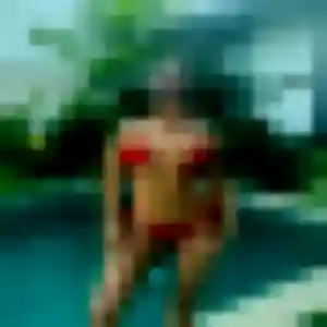 Zelda, 20 ans, en ligne à Le Vésinet pour un rencontre sexy