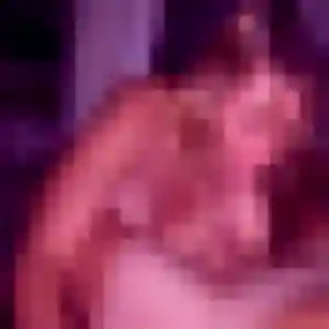 Svetlana, 21 ans, connectée à Les Garennes sur Loire pour une rencontre coquine