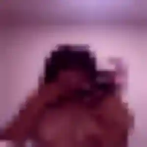 Contacte Tania, 30 ans à Les Herbiers en privé