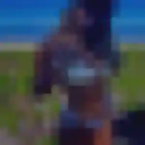Alessandra, 45 ans, connectée à Les Pieux pour une rencontre coquine