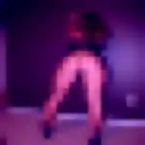 rencontre sexy à Lèves : photo de Ariane, 38 ans - accès libre