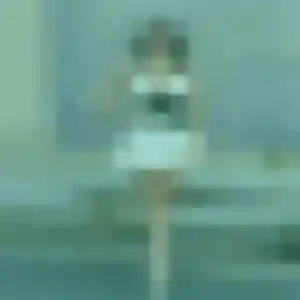 Contacte Marie-Helene, 27 ans à Longué-Jumelles gratuitement