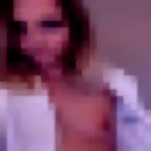 Francine (25 ans) à Louvres attend une rencontre rapidement