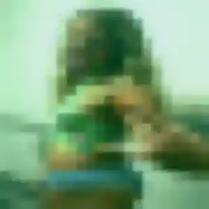 Lina, 40 ans, connectée à Lucé pour un rencontre sexy