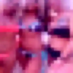 Theresa, 40 ans, en ligne à Maen Roch pour une rencontre coquine