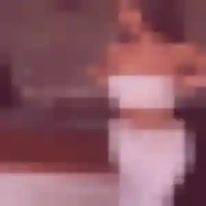 Découvre Eugenie, 28 ans à Mantes-la-Ville en privé