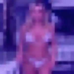 Daphne de Marennes-Hiers-Brouage, 22 ans - rencontre sexy en toute liberté