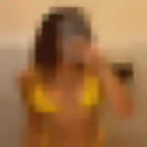 Albane, 27 ans, disponible à Mios pour un rencontre sexy