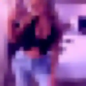 Garance, 33 ans, en ligne à Montlhéry pour une rencontre coquine