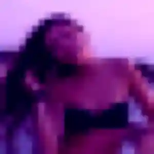 Candice, 21 ans, en ligne à Montreuil pour une rencontre coquine