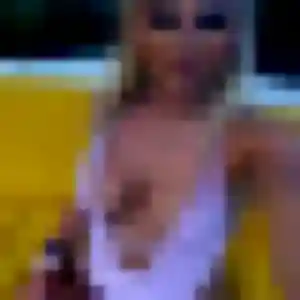 Contacte Fabienne, 28 ans à Mordelles gratuitement