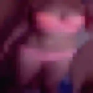 Wendy, 40 ans, connectée à Mortagne-au-Perche pour une rencontre coquine