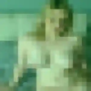 Ilona, 29 ans, connectée à Mûrs-Erigné pour une rencontre coquine