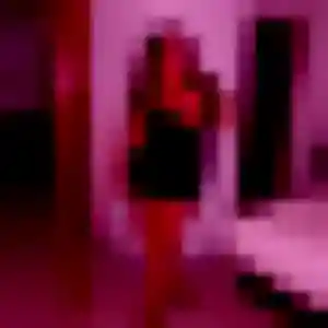 Charmante Penelope, 27 ans à Muzillac - voir sa photo
