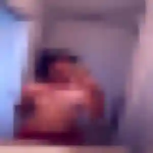 Rejoins Iseult, 34 ans à Nay gratuitement