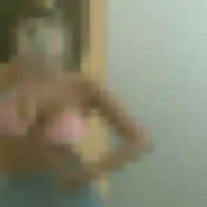 Agnes, 33 ans, en ligne à Noyal-Châtillon-sur-Seiche pour un rencontre sexy