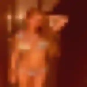 Sandrine, 38 ans, en ligne à Oissel pour une rencontre coquine