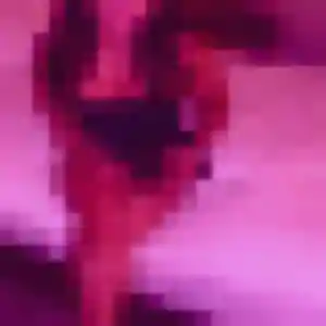 Albane, 26 ans, connectée à Parempuyre pour une rencontre coquine