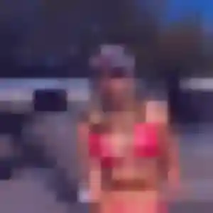rencontre sexy à Plogonnec : profil de Daphne, 23 ans - accès libre