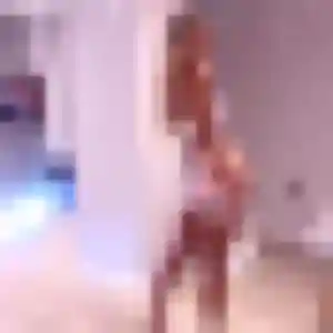 Rejoins Yasmina, 32 ans à Ploudaniel gratuitement