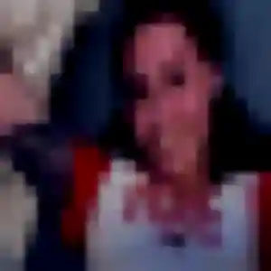 Charmante Alienor, 44 ans à Plouguerneau - voir sa photo