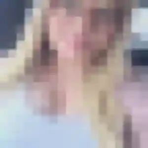Photo privée de Naomi, 27 ans à Rochecorbon - rencontre sans lendemain