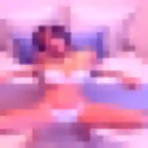Olivia (23 ans) à Sadirac attend un rencontre sexy aujourd'hui