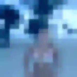 Berenice, 22 ans, connectée à Saint-André-de-Cubzac pour un rencontre sexy