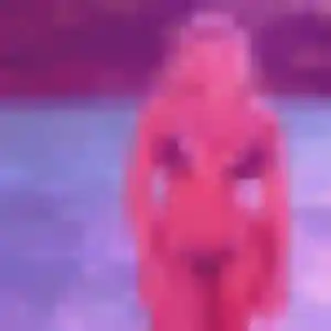 Découvre Brunehilde, 25 ans à Saint-André-de-l'Eure en privé